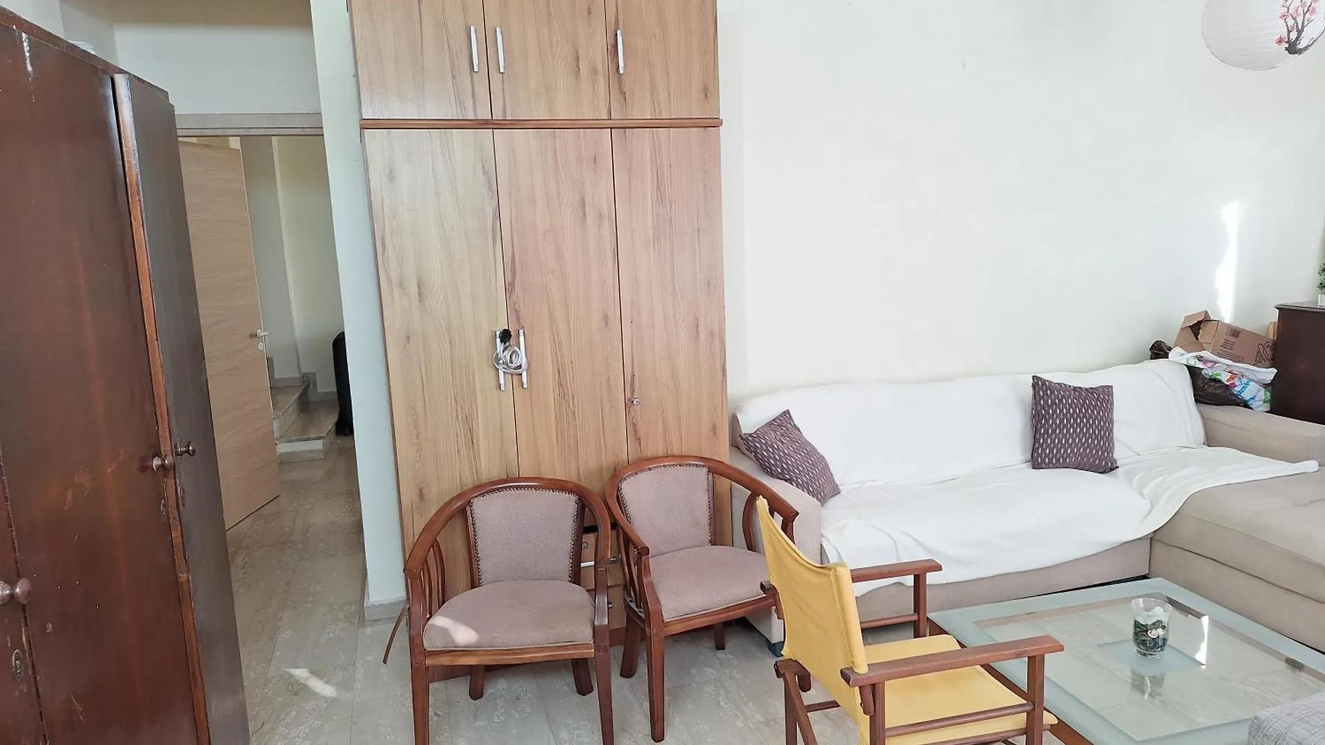 Big Room With Private Toilet In Villa In Quite Area Of Larna A Ларнака Кипр
